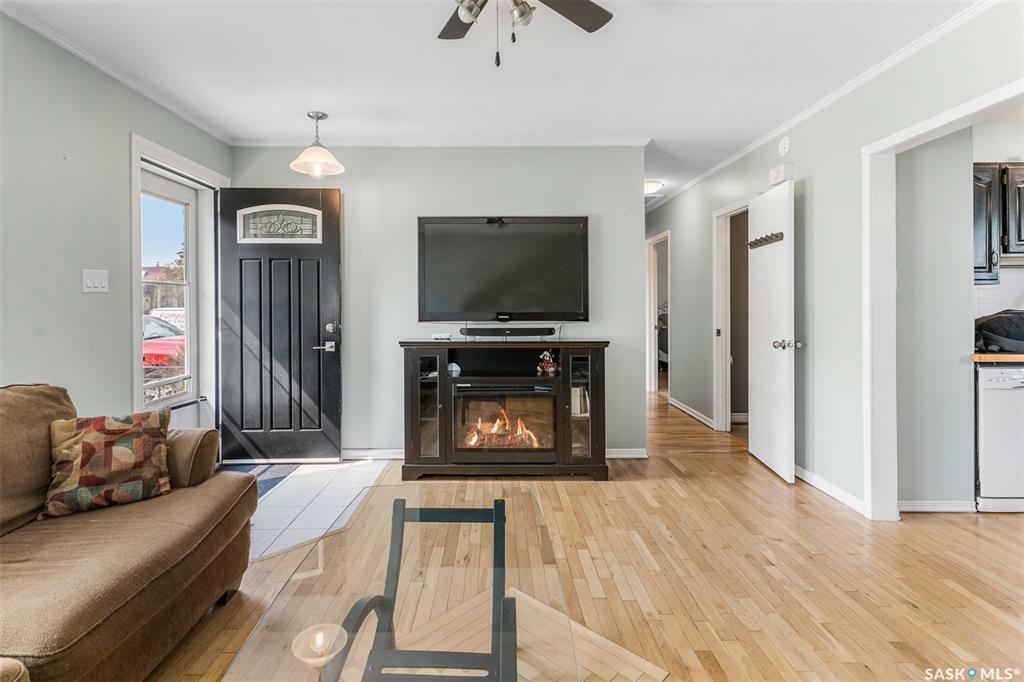 Photo de la propriété:  920 N Avenue S  SK S7M 2P4 