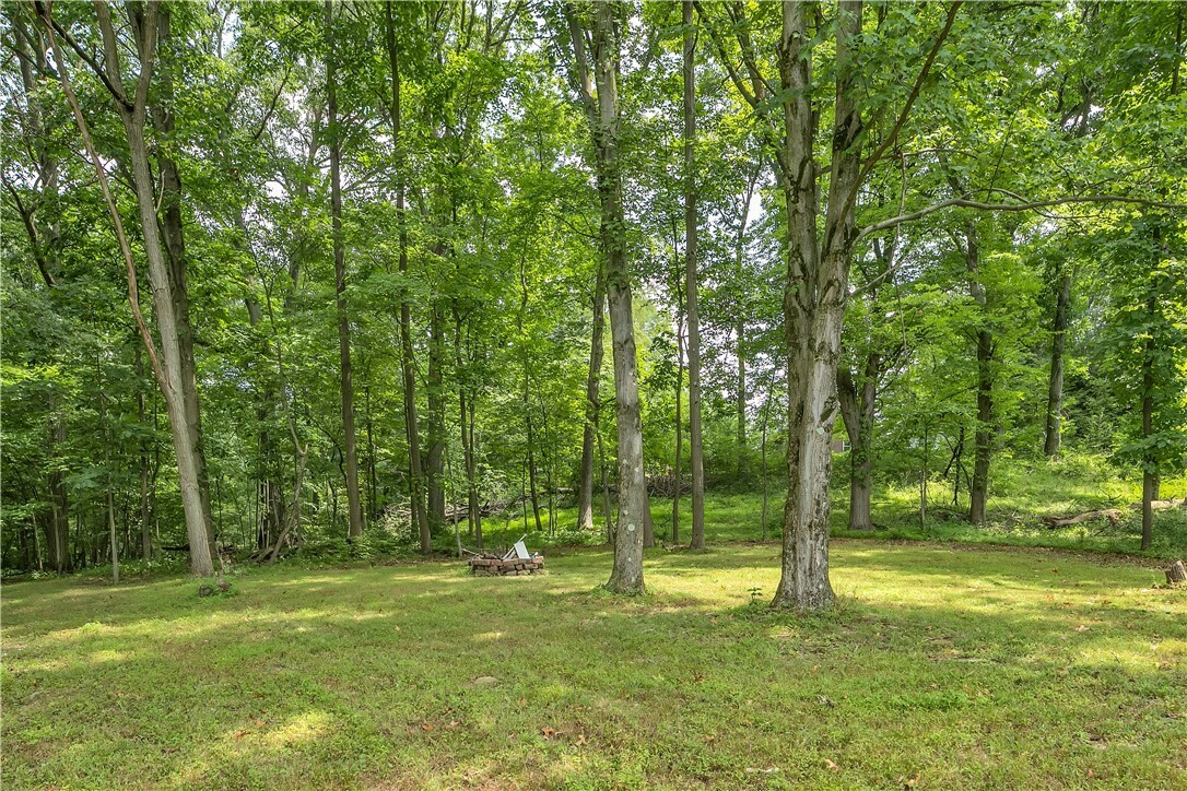 Property Photo:  313 Mercer Rd  PA 16117 