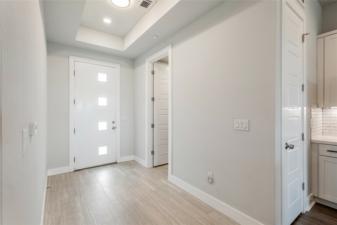 Property Photo:  4507 N Martin Luther King Jr Boulevard 122  TX 78722 