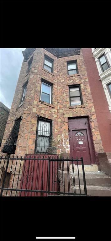 Property Photo:  591 4th Avenue  NY 11215 