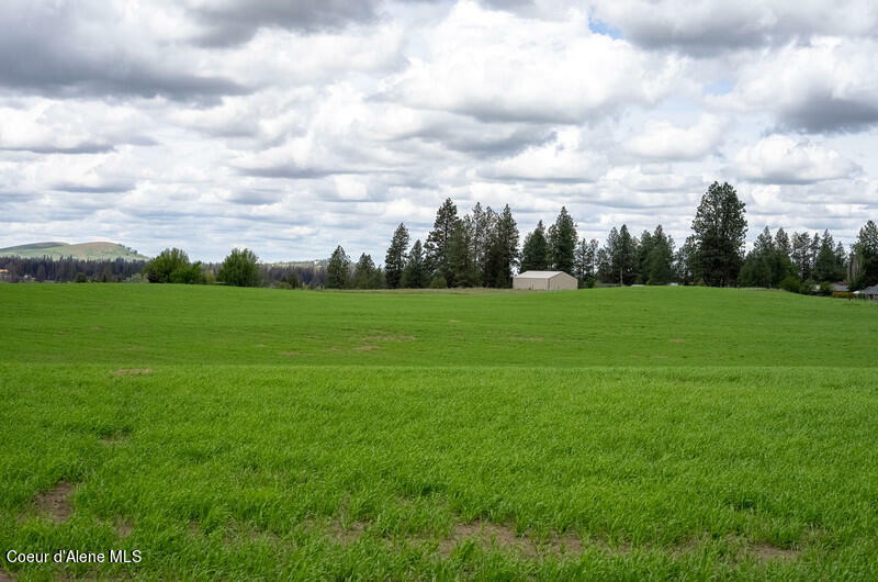 Property Photo:  Nka Duck Pond Lot 2 Ln  WA 99022 