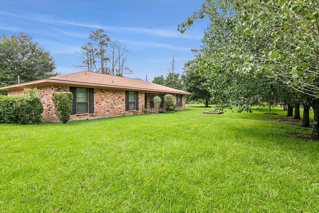 Property Photo:  8301 Chaucer Drive  TX 77632 