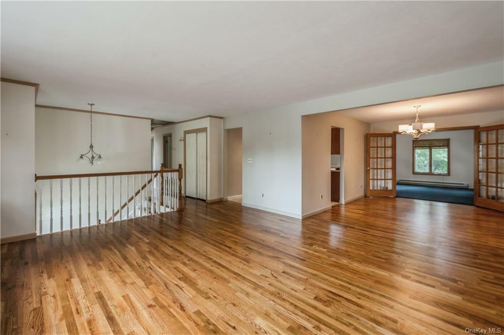 Property Photo:  132 Lake Nanuet Drive  NY 10954 