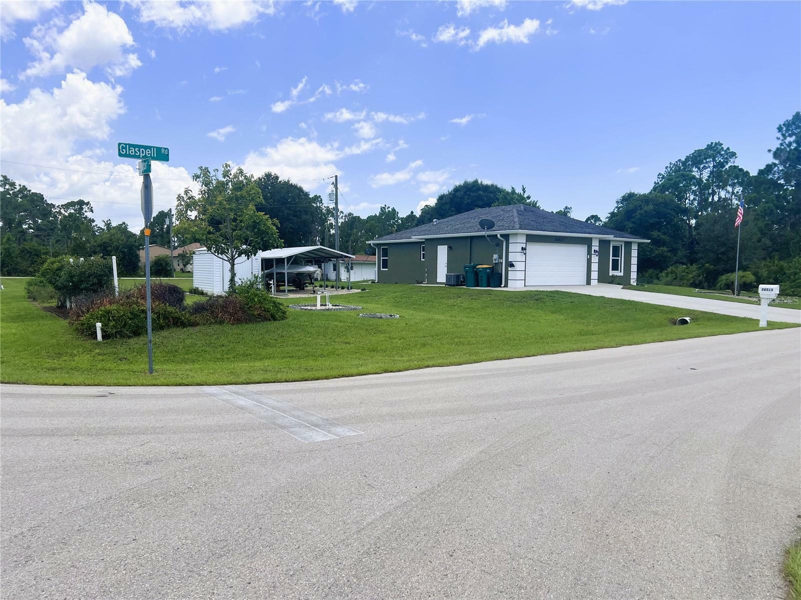 Property Photo:  26513 Glaspell Road  FL 33955 