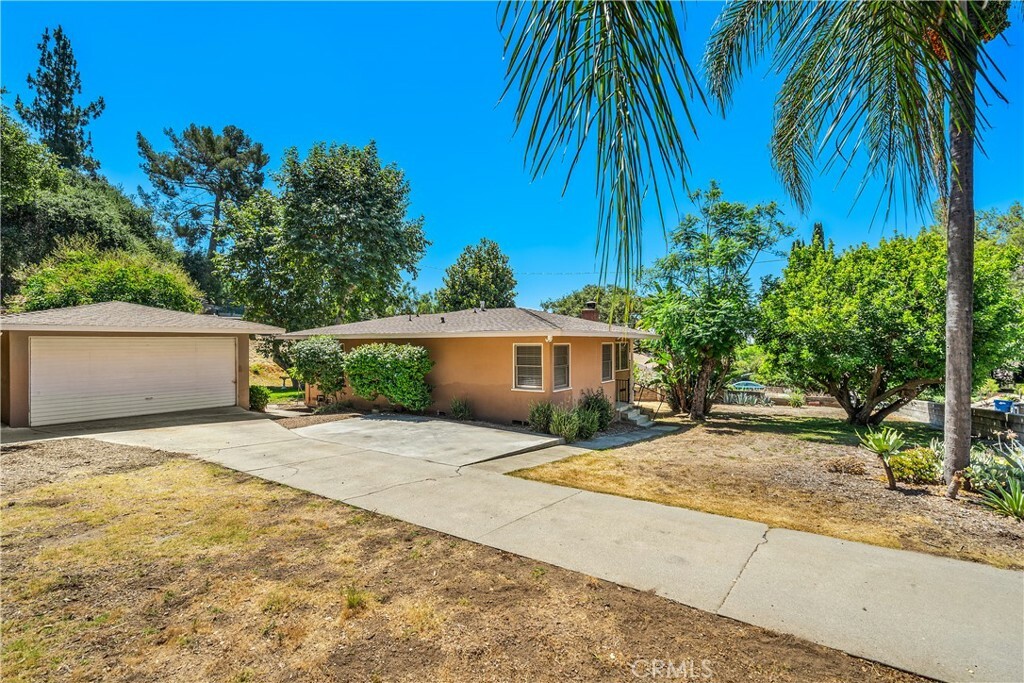 1012 Norumbega Drive  Monrovia CA 91016 photo