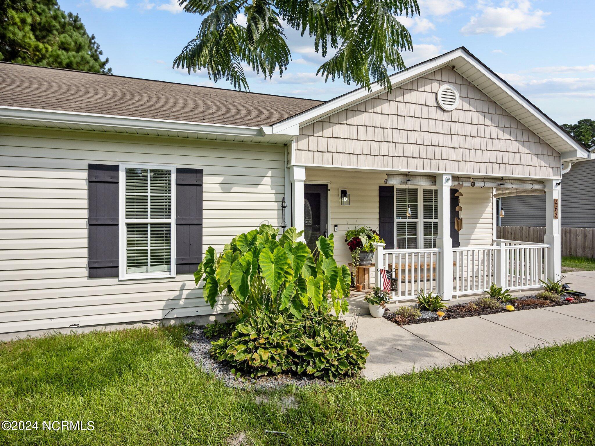 Property Photo:  463 Springhill Road  NC 28555 
