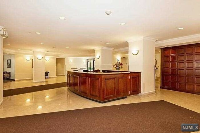 Property Photo:  2200 N Central Road 8-F  NJ 07024 