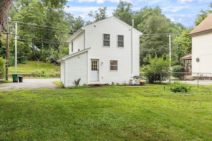 Property Photo: 261 Sterling St MA 01510