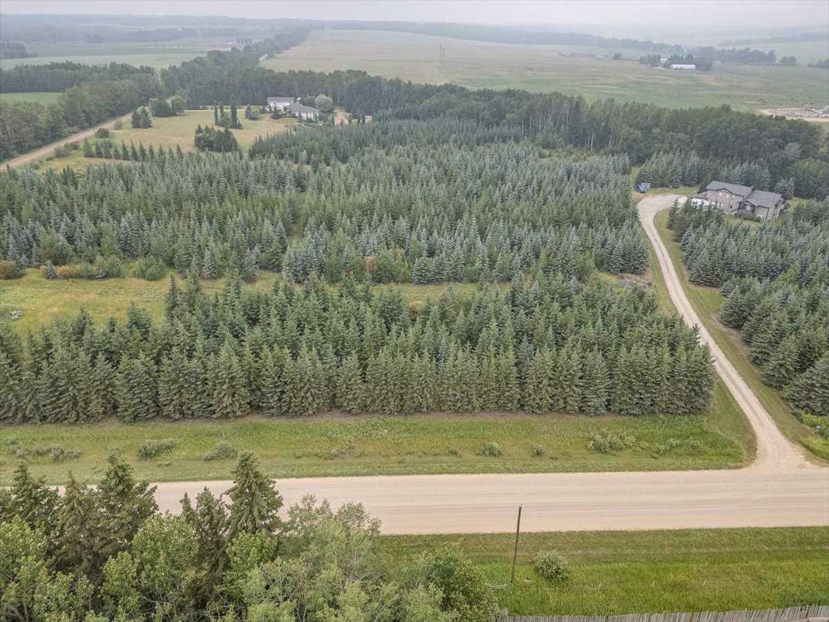 Photo de la propriété: On Range Road 33 #3 AB T0C 2J0