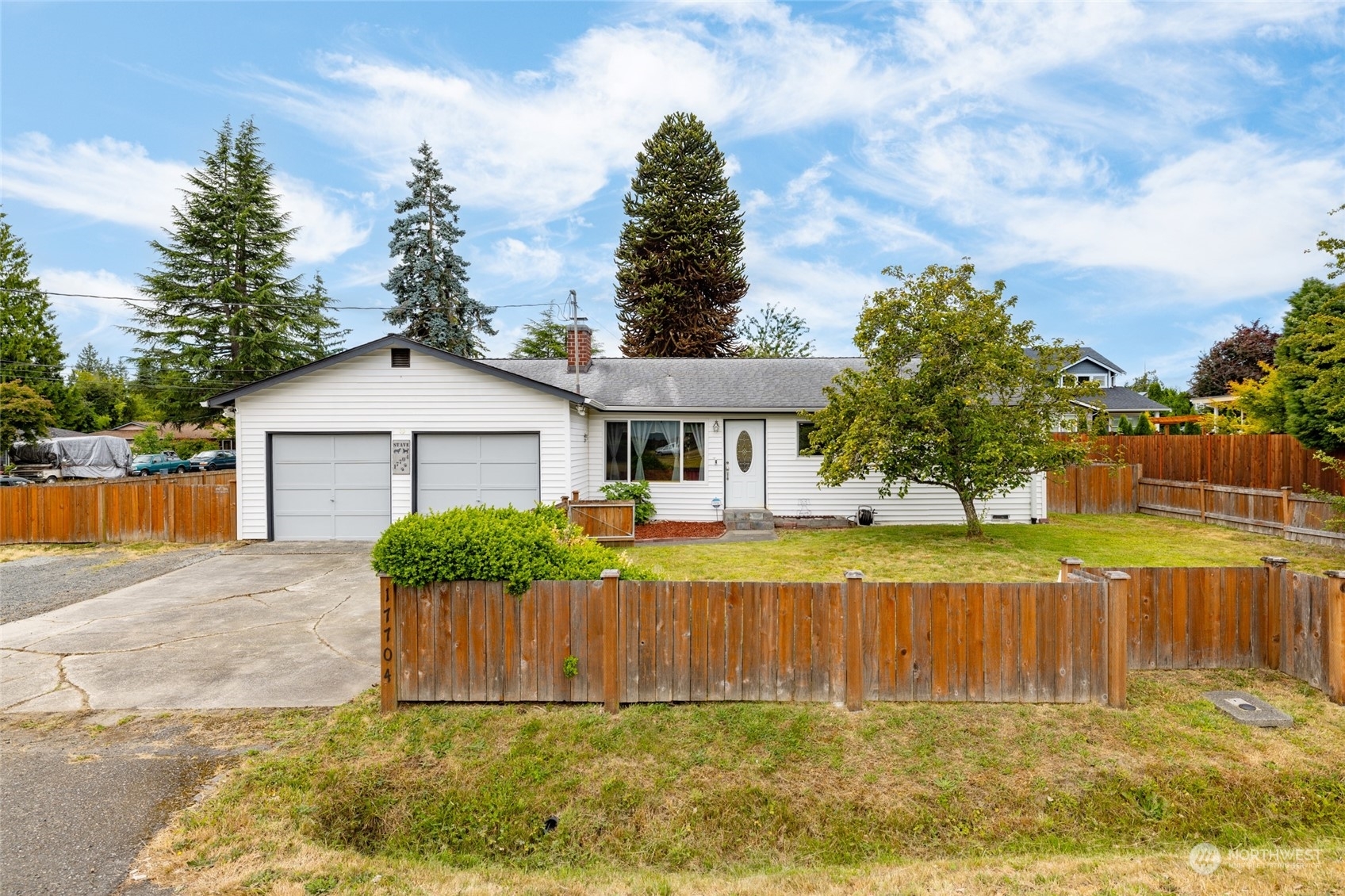 Property Photo:  17704 Spruce Way  WA 98037 