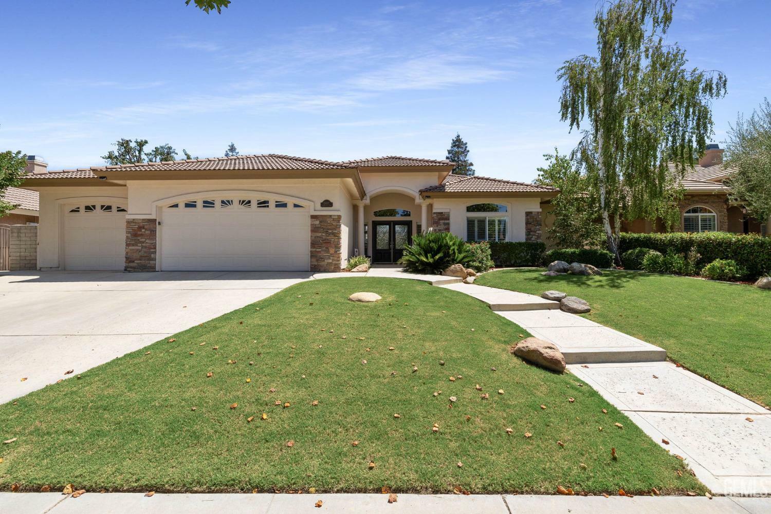 12607 Thornwood Drive  Bakersfield CA 93311 photo