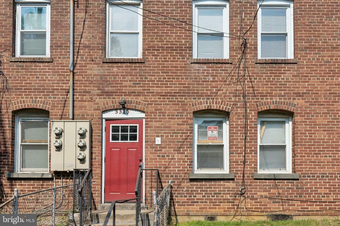 Property Photo:  3315 15th Street SE  DC 20032 