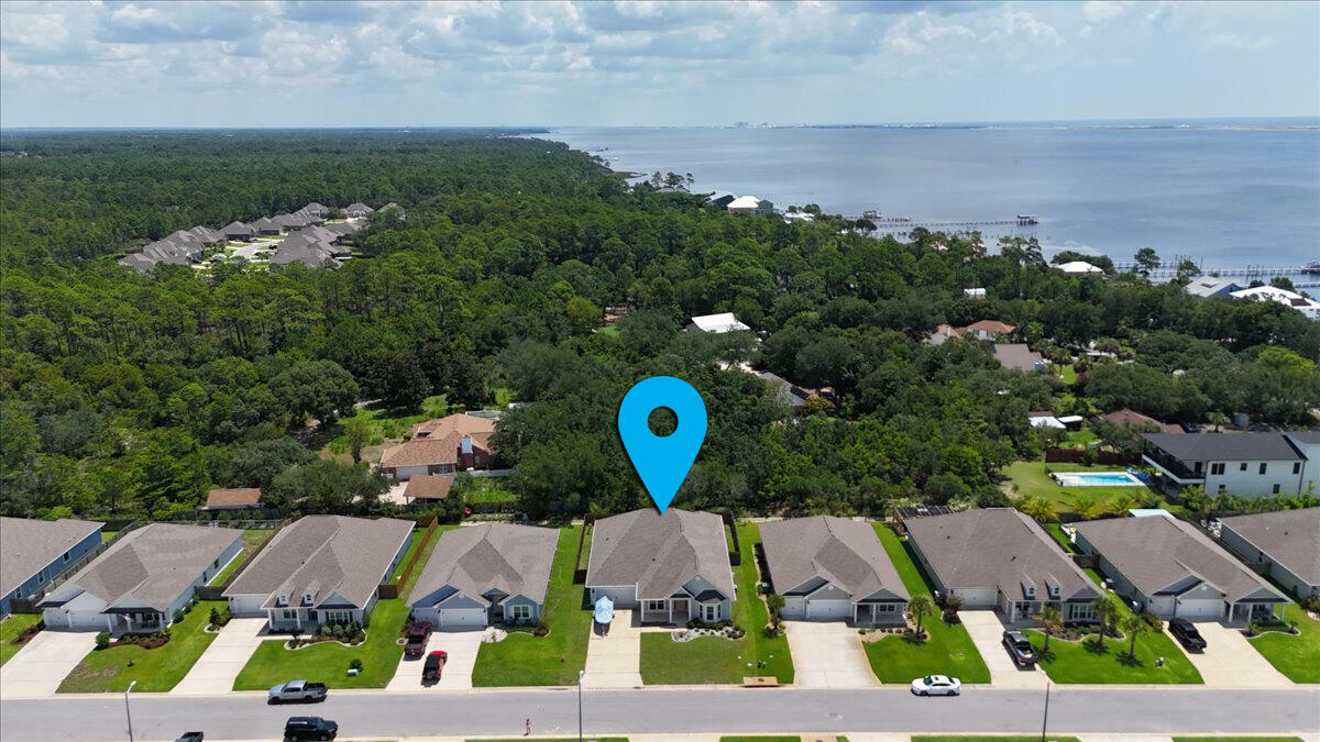 Property Photo:  1452 Ballyhoo Drive  FL 32563 