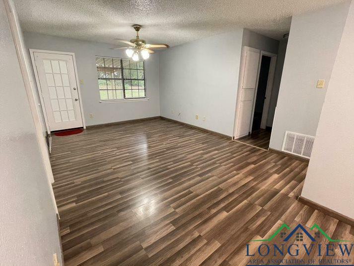 Property Photo:  310 Murphey Dr.  TX 75672 