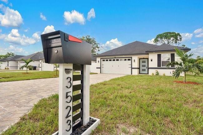 Property Photo:  3523 W Jefferson Street W  FL 32805 