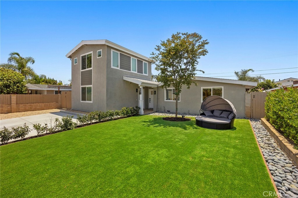 Property Photo:  641 Cove Street  CA 92627 