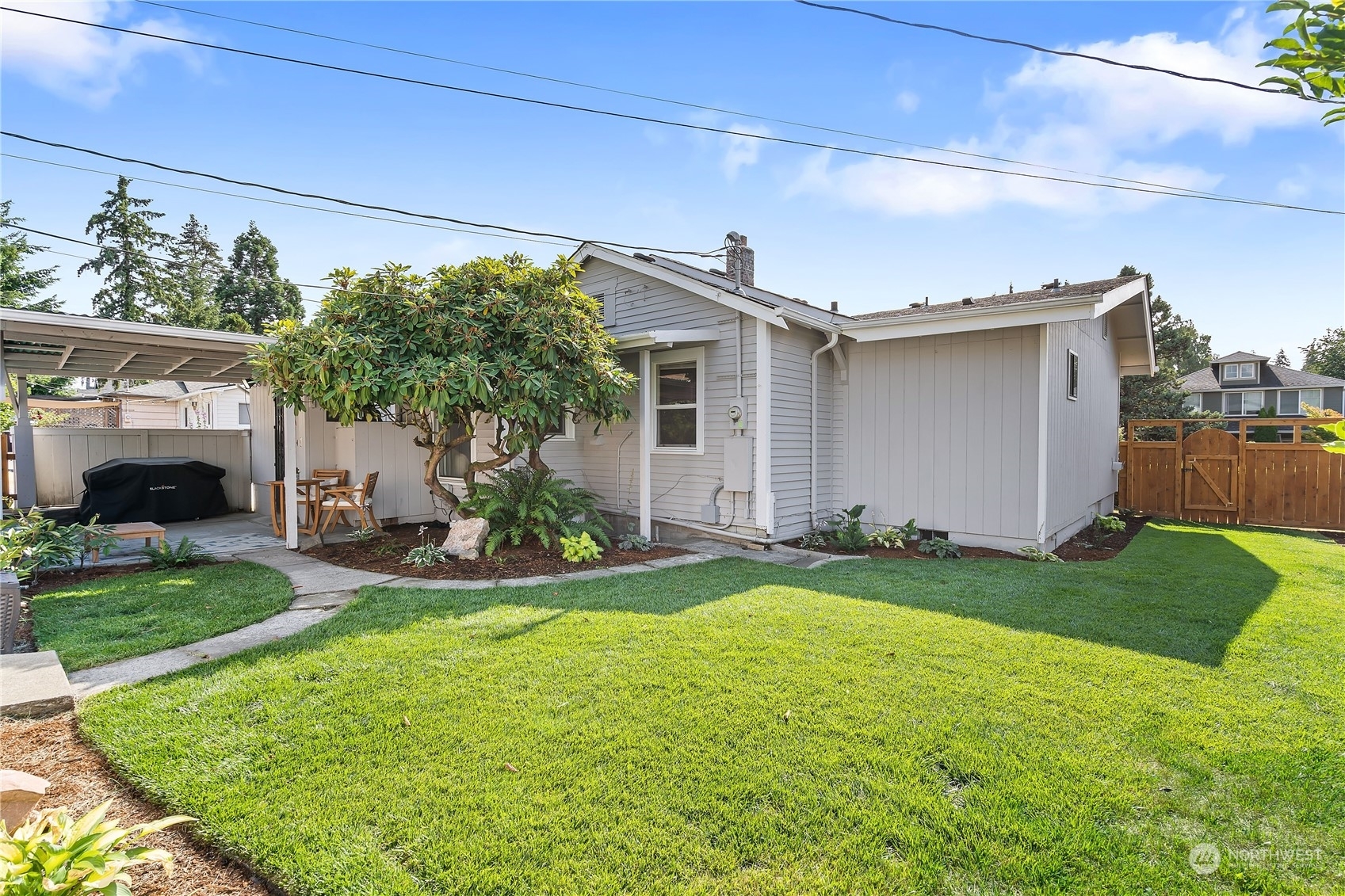 Property Photo: 4711 N Pearl Street WA 98407