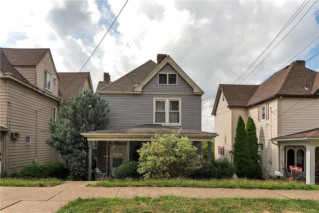 Property Photo:  350 Marguerite Ave  PA 15148 