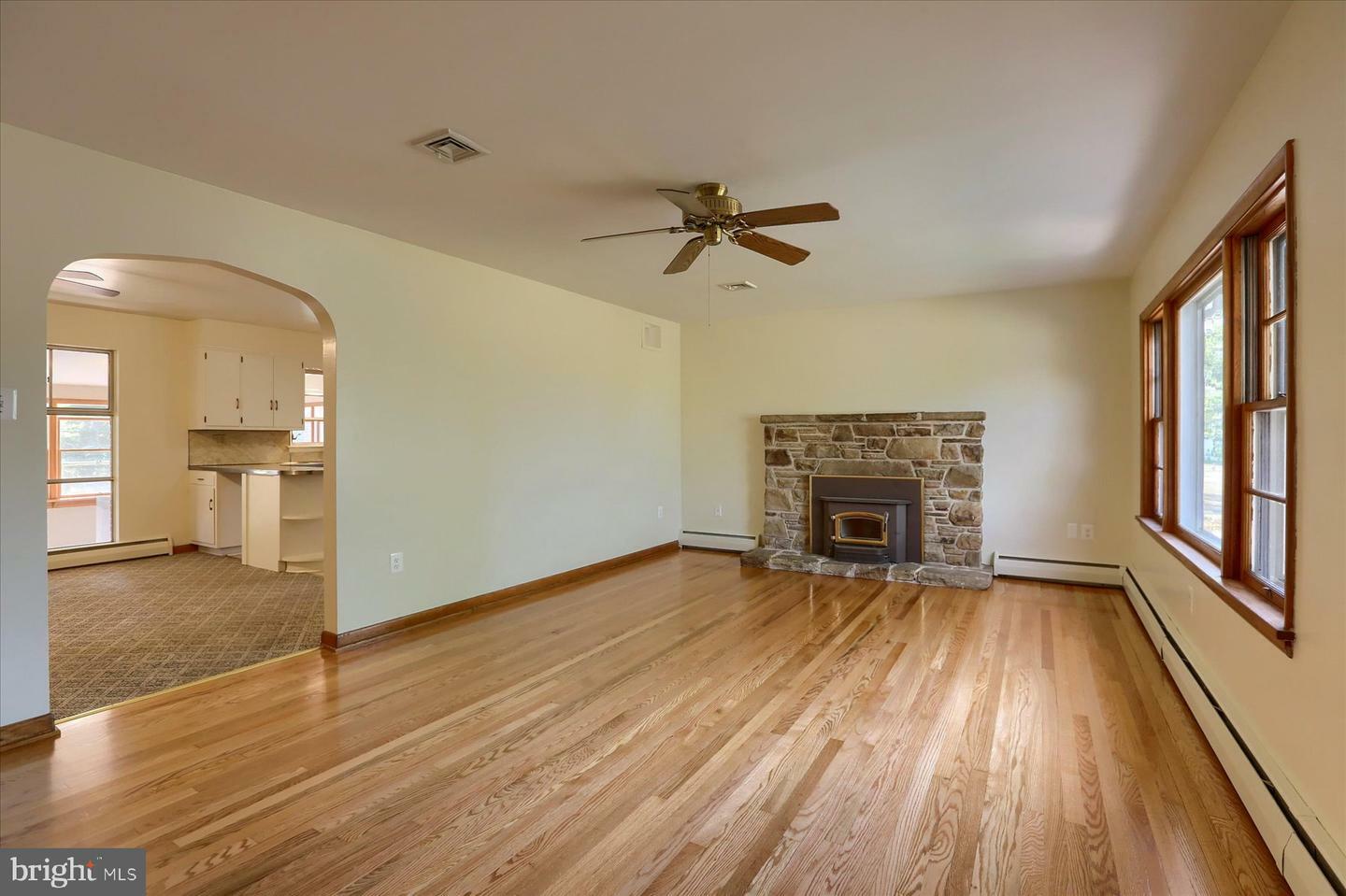 Property Photo:  1850 Hunter Drive  PA 17050 