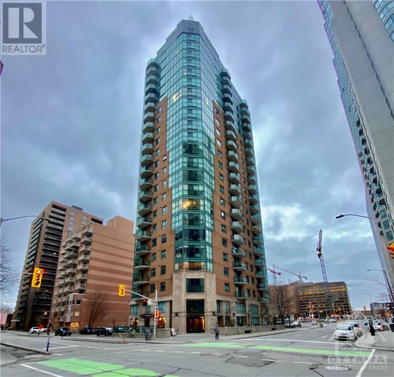 445 Laurier Avenue West 1803  Ottawa ON K1R 0A2 photo