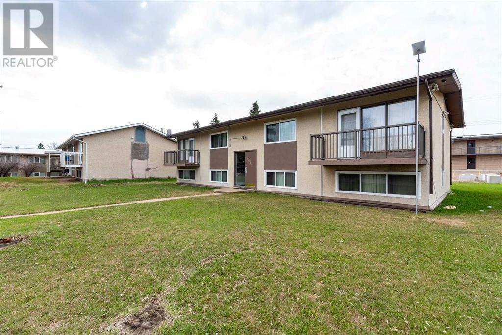 Property Photo:  5617 46 Street  AB T9V 0E6 