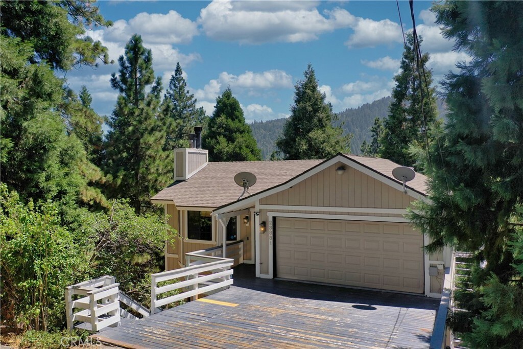 Property Photo:  23881 Zurich Drive  CA 92325 