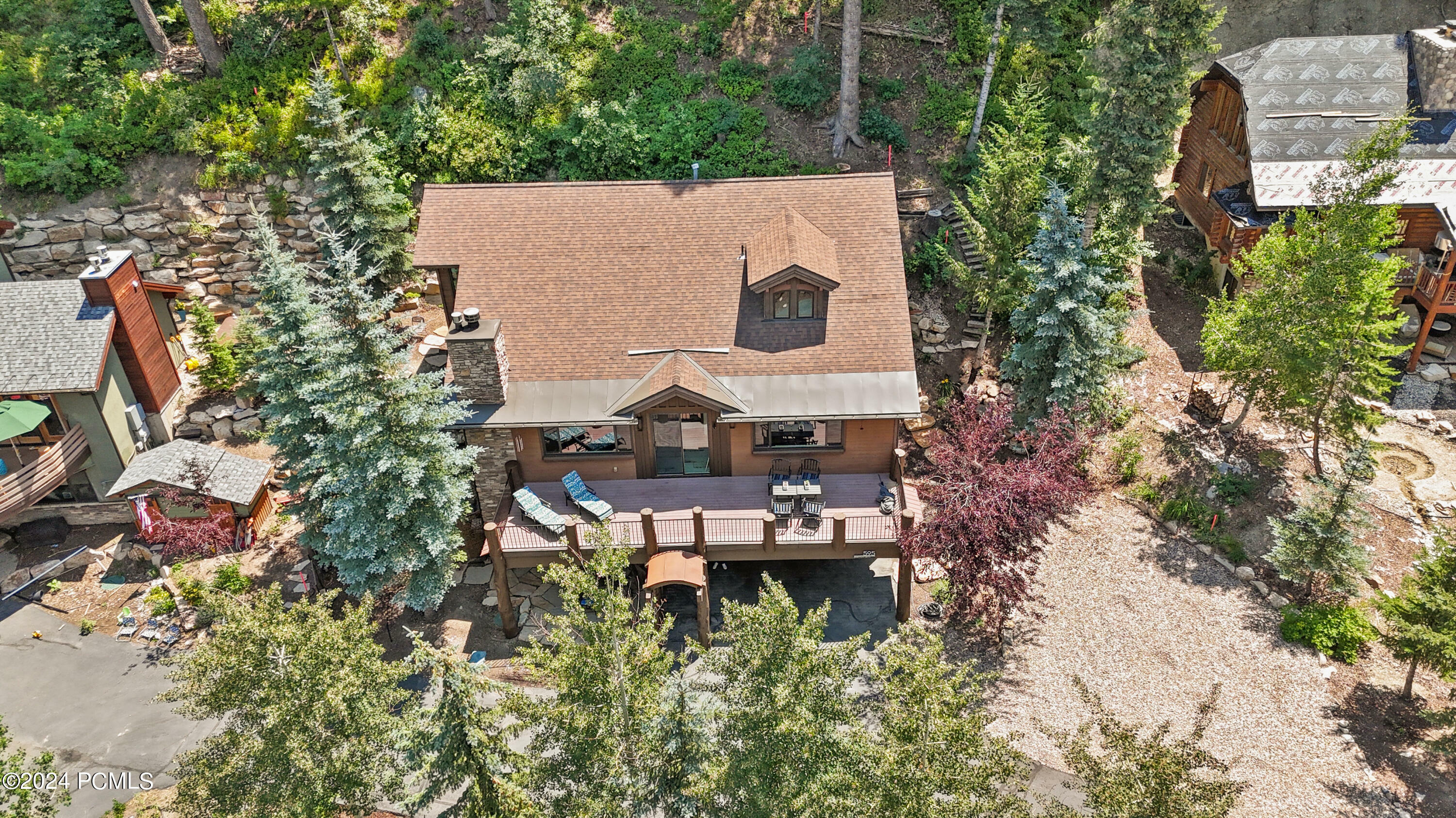 Property Photo:  595 Parkview Drive  UT 84098 