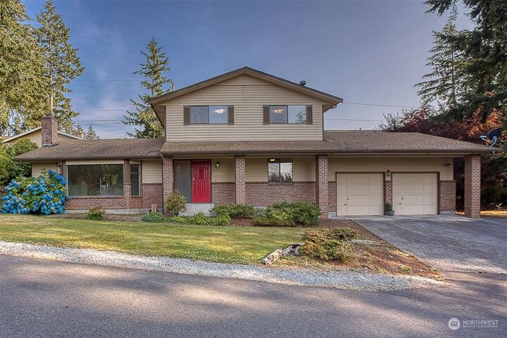 Property Photo:  30641 28th Avenue S  WA 98003 