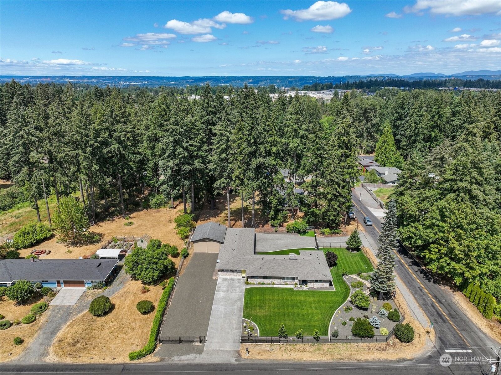 Property Photo:  9721  118th Street E  WA 98373 