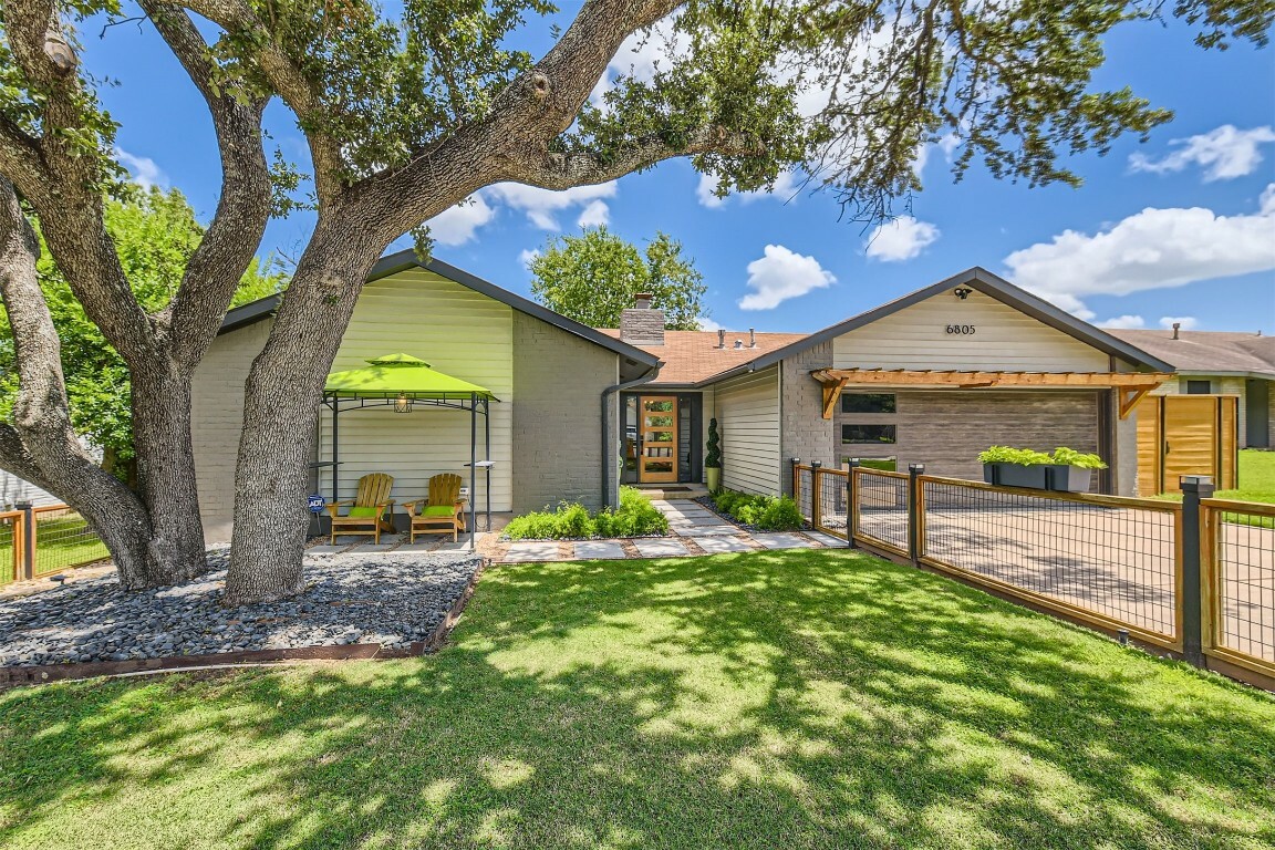 Property Photo:  6805 Shadywood Drive  TX 78745 