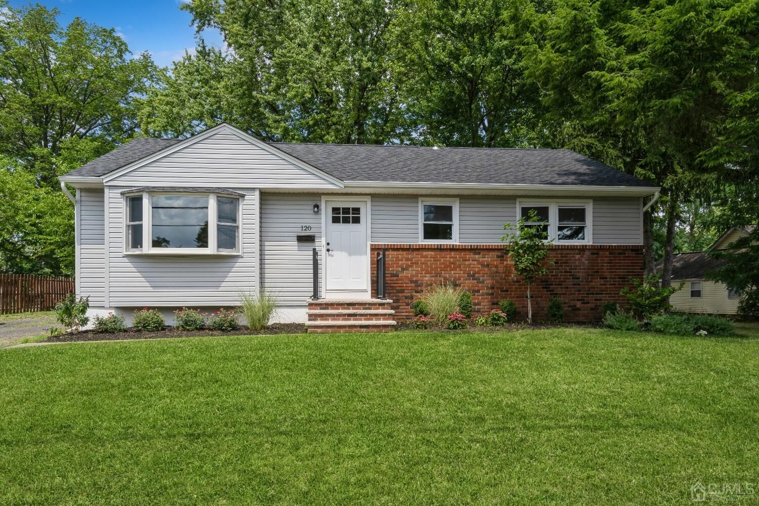 Property Photo:  120 Edgar Avenue  NJ 07080 