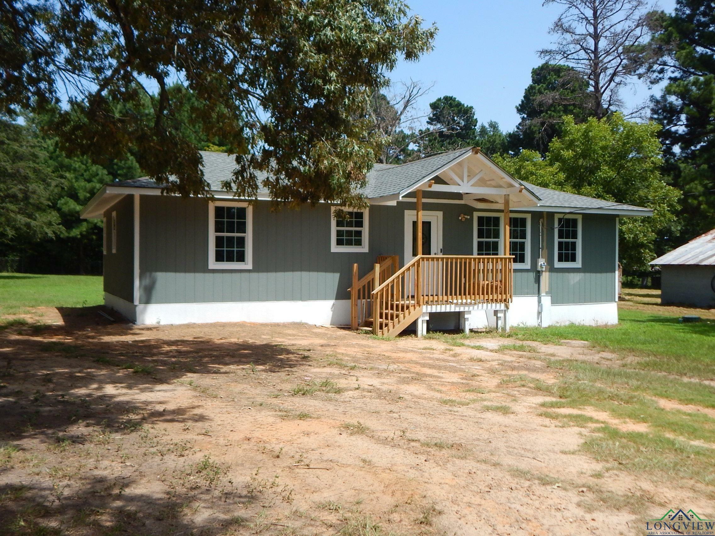 Property Photo:  231 Woodpecker Rd.  TX 75647 