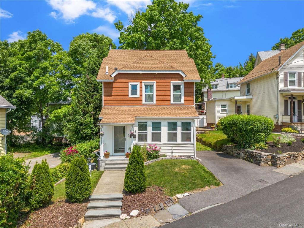 Property Photo:  1204 Maple Avenue  NY 10566 