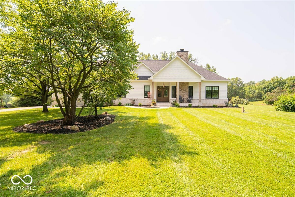 Property Photo:  1327 W Stones Crossing Road  IN 46143 