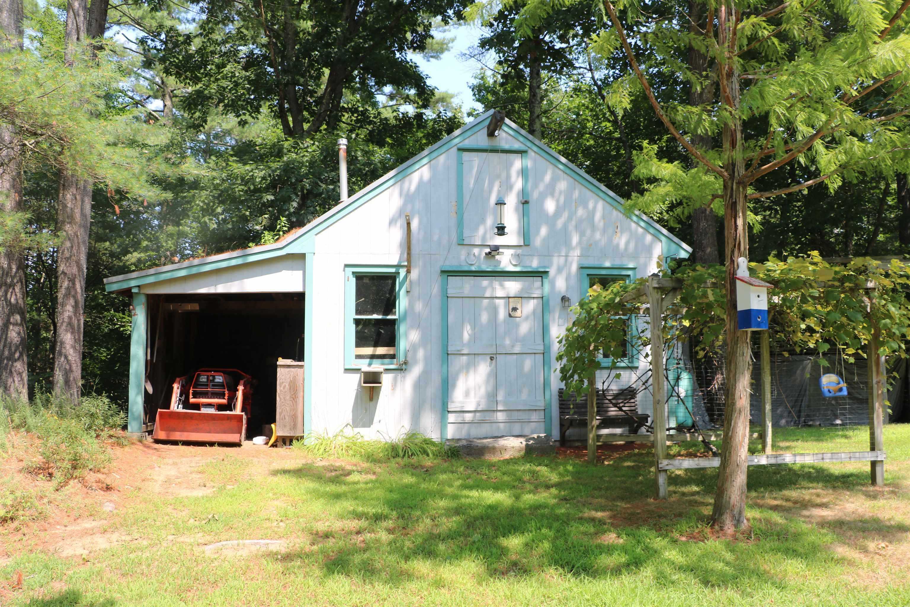 Property Photo:  122 Kelsey Road  NH 03290 