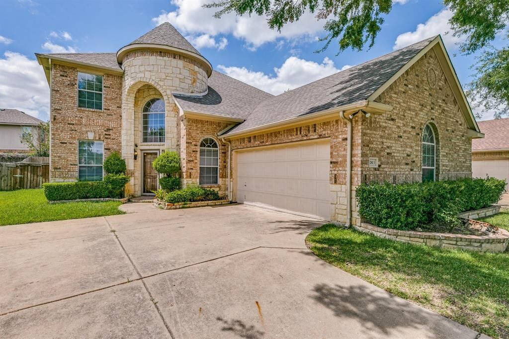 Property Photo: 2813 Blue Heron Drive TX 75181
