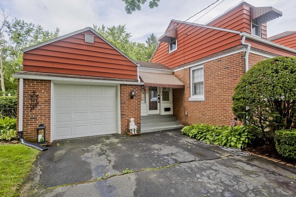 Property Photo: 9 Lawrence Ave MA 01075