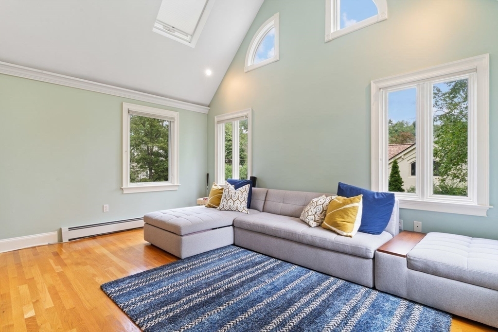 Property Photo: 17 Franklin Rd MA 02420