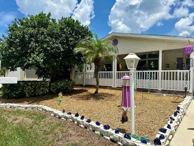 Property Photo:  7844 Horned Lark Circle  FL 34952 