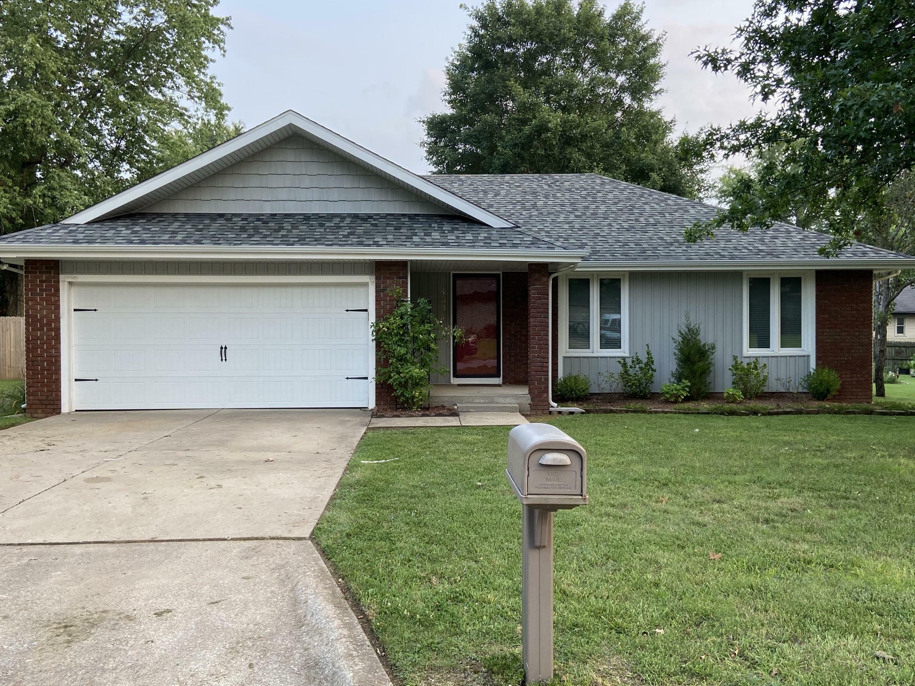 Property Photo: 4334 W Enyart Street MO 65619