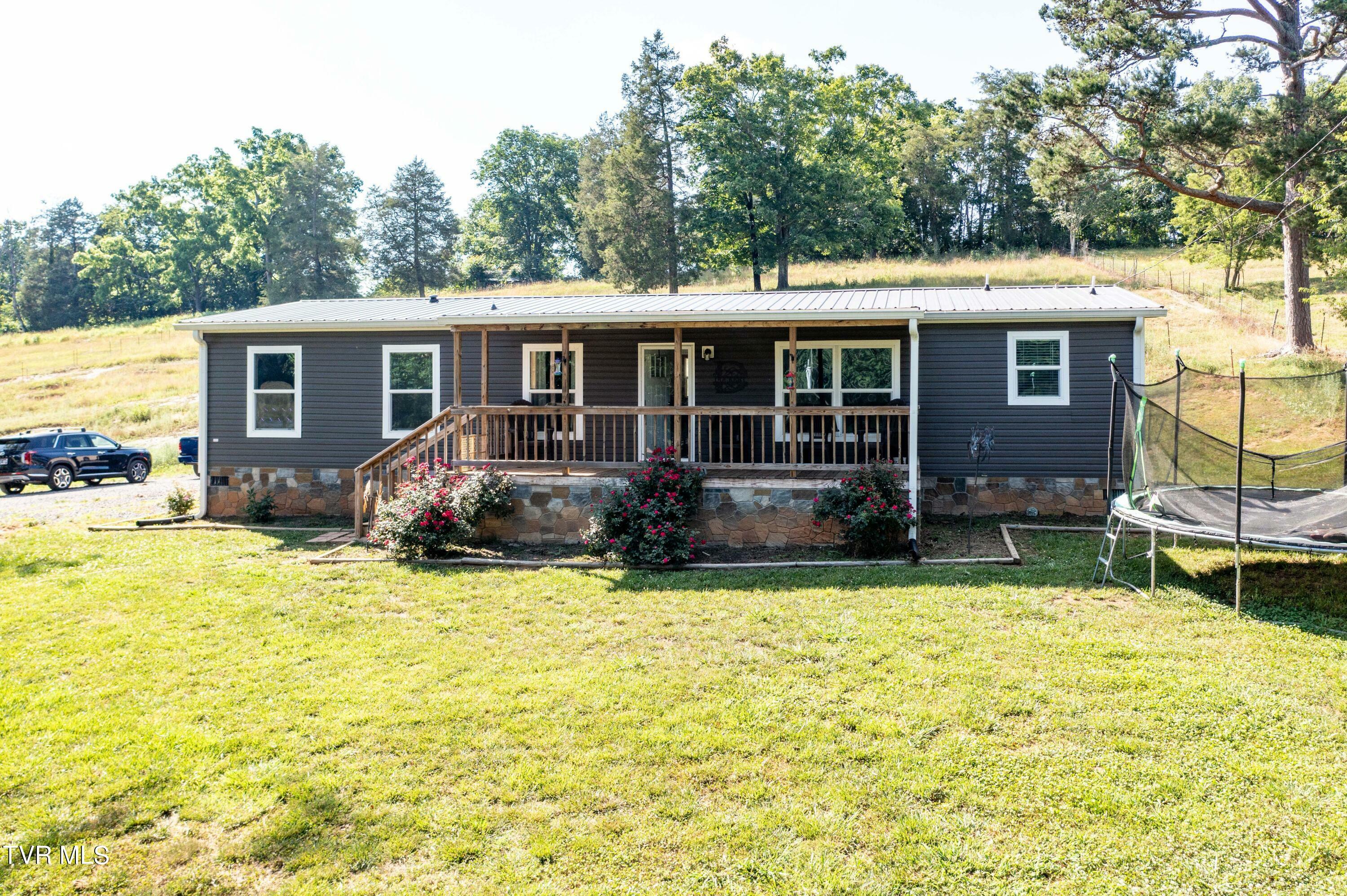 Property Photo:  841 Stanley Valley Road  TN 37857 