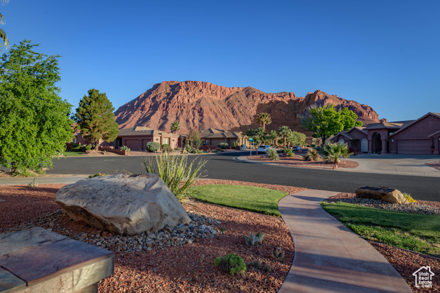 Property Photo:  866 E Sand Hollow Dr  UT 84738 