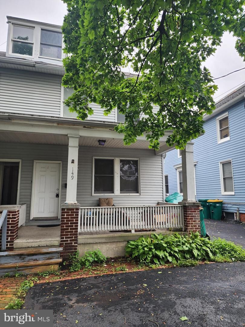 Property Photo:  149 E Columbia Road  PA 17025 