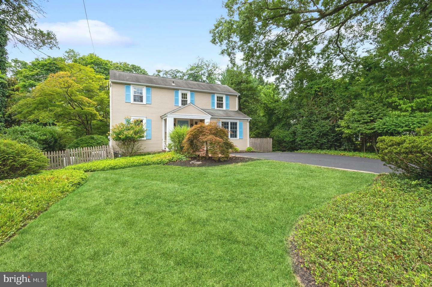 Property Photo:  47 Green Avenue  NJ 08648 