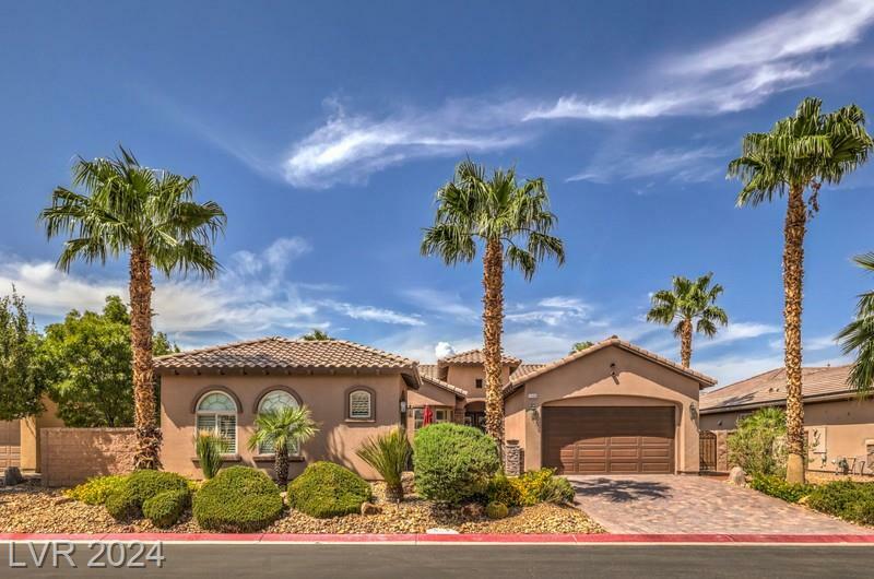 Property Photo:  3908 Redbreast Lane  NV 89084 