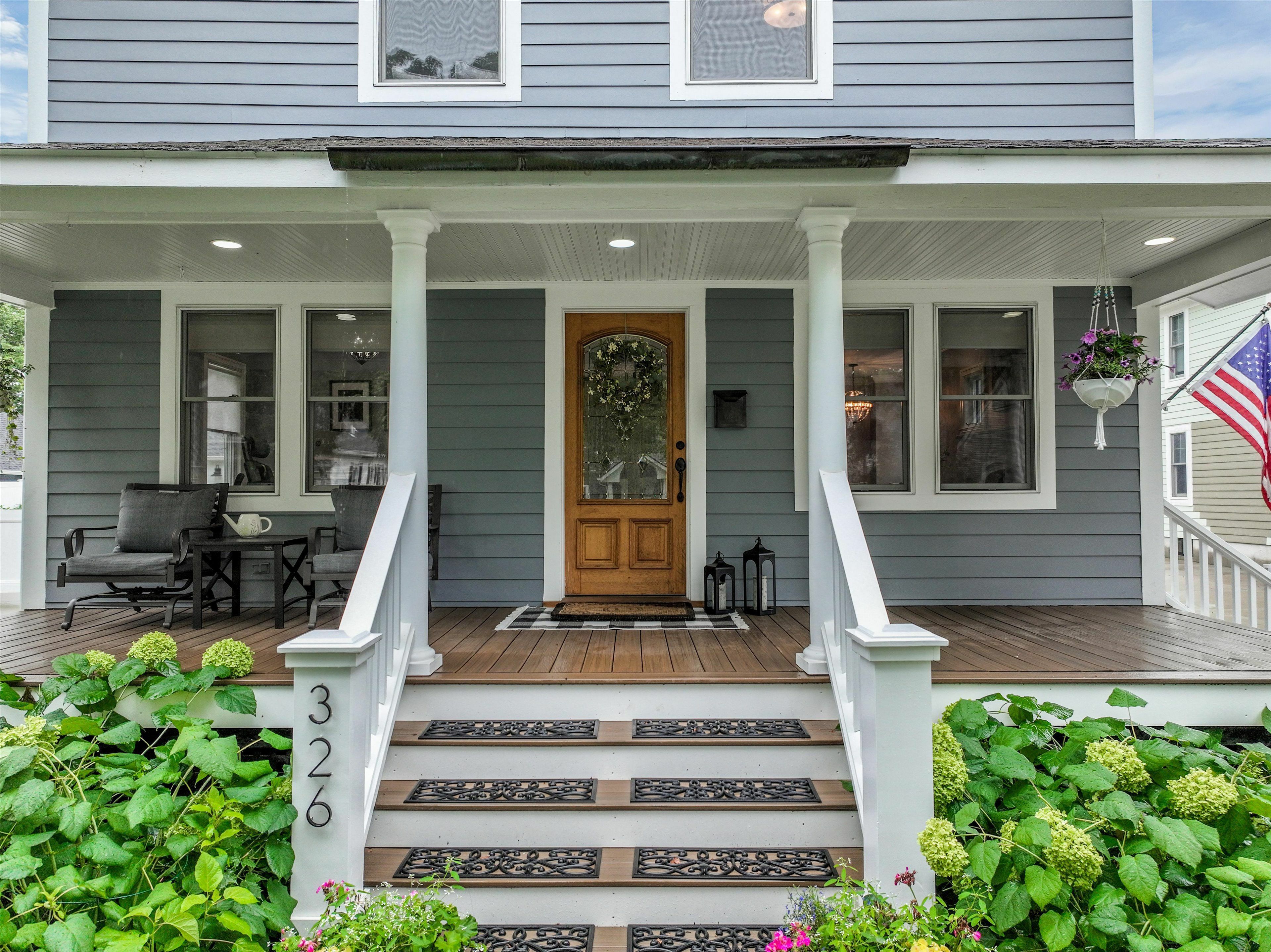 Property Photo:  326 Highland Avenue  MI 48307 1513 