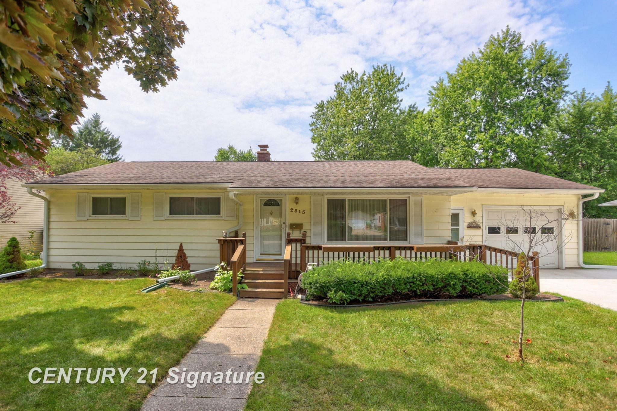 2315 Warwick Street  Saginaw MI 48602 photo