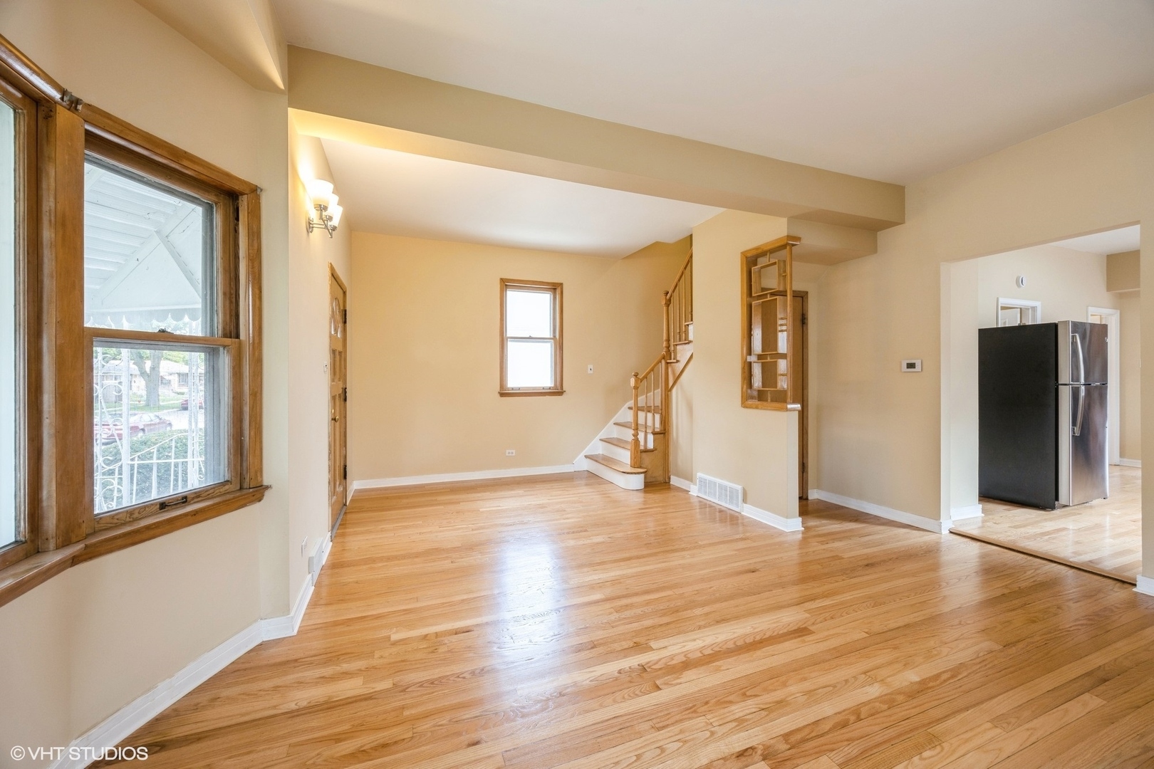 Property Photo:  629 Marshall Avenue  IL 60104 