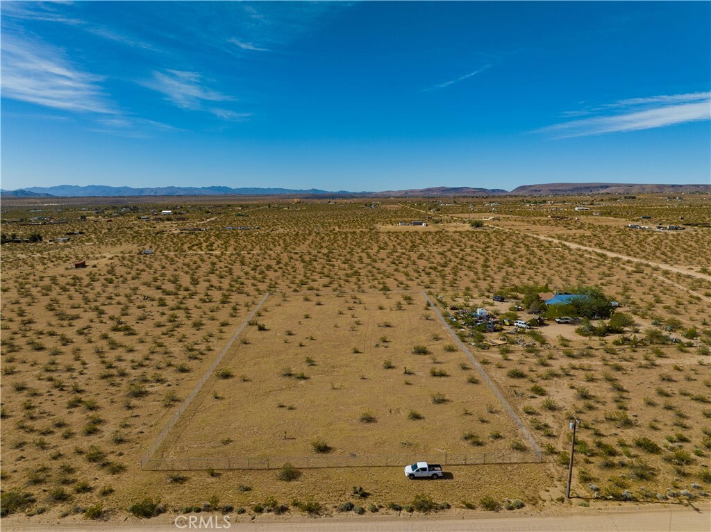 Property Photo:  56785 Encantado Road  CA 92285 