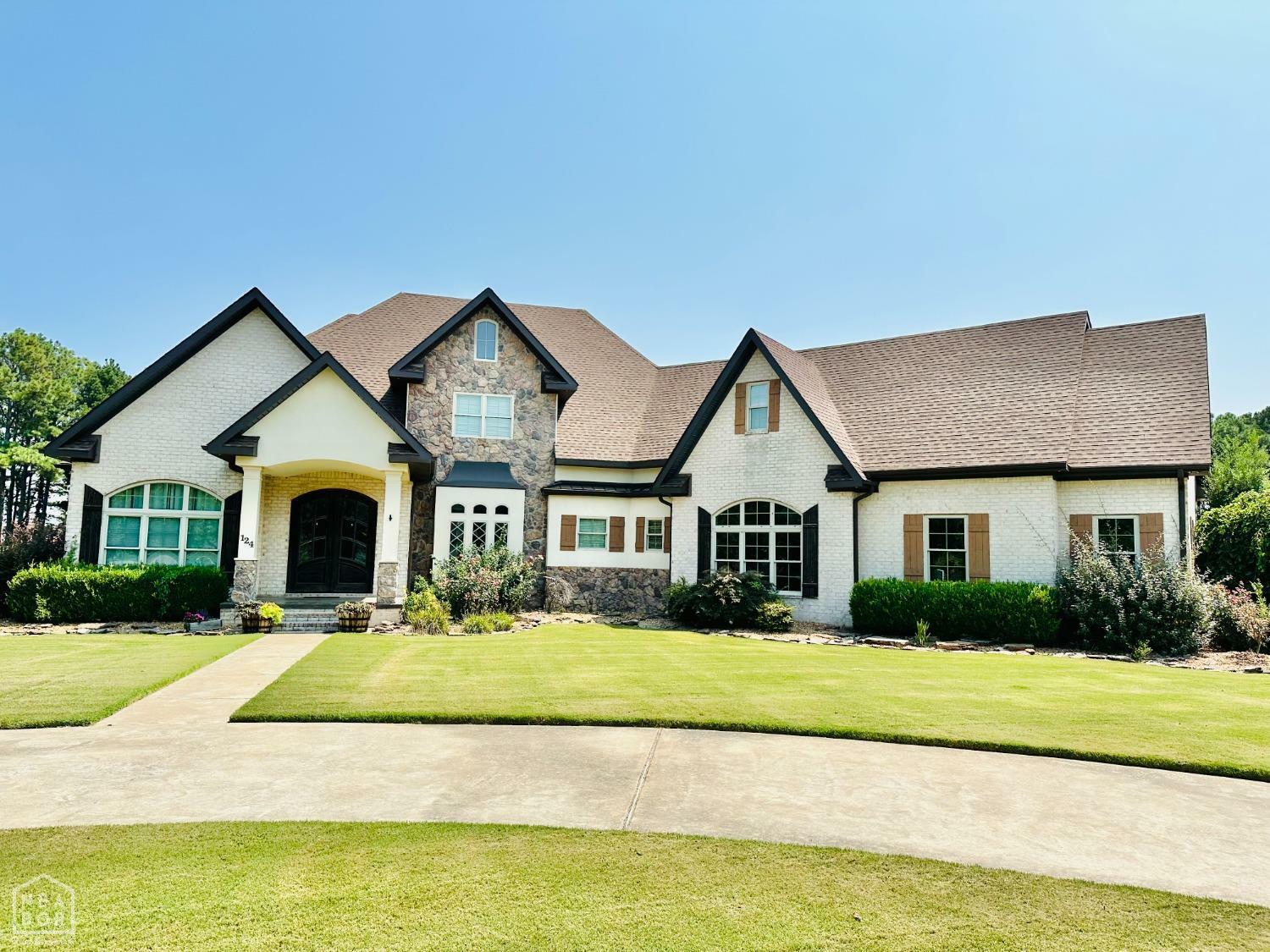 Property Photo:  124 Charleston Drive  AR 72476 